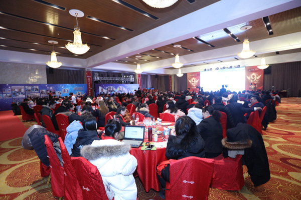 「2018新春年會(huì)」蒙太奇領(lǐng)導(dǎo)做重要講話(huà)，期許未來(lái)!